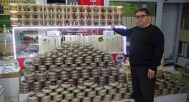 Sandıklı'da üretilen helva ve lokum dünyanın bir çok ülkesinde ağızları tatlandırıyor