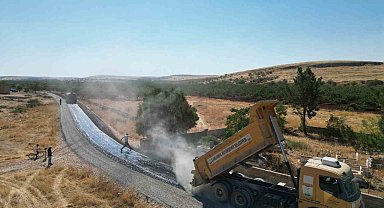 Şanlıurfa Bozova'da sathi asfalt çalışması