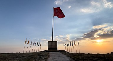 Şehitlerin ismi Cudi Dağı'nın zirvesinde inşa edilen anıtla yaşatılıyor