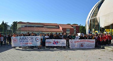 Selendi'de vatandaşlar spor için buluştu