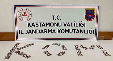 Sentetik ecza ile yakalanan şahıs gözaltına alındı