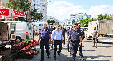 Seyyar pazarcı denetimine çıkan oda başkanını şoke eden manzara