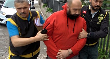 Sigara izmariti kavgasında 4 kişiyi bıçaklayan baba ve oğlu adliyede