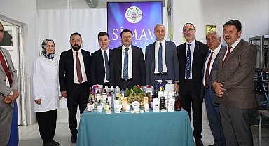 Simav Kozmetik Tesisinde incelemelerde bulundu