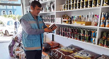 Simav'da yem bayilerinden analiz için numune alındı