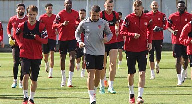 Sivasspor'da moralsiz idman