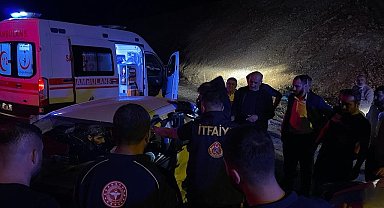 Siverek-Adıyaman karayolunda feci kaza: 8 yaralı