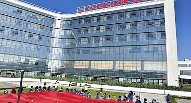 Spor A.Ş.'den Şehir Hastanesi'ndeki çocuklara anlamlı etkinlik