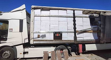 Şüphe üzerine durdurulan tırda 6 milyon adet kaçak dolu makaron ele geçirildi