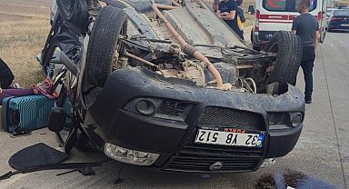 Takla atan otomobilde 5 kişi yaralandı