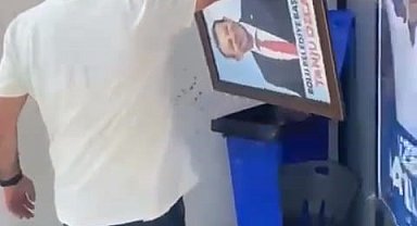 Tanju Özcan'ın parti binasındaki fotoğrafı çöpe atıldı