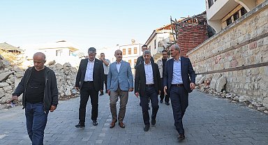 Tarihi konaklar yeniden ayağa kalkacak