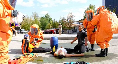 Tatbikat gerçeğini aratmadı