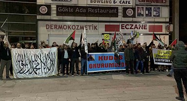 Tatvan'da vatandaşlar İsrail'i protesto etti