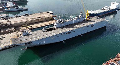 TCG Anadolu gemisin Sarayburnu'nda halkın ziyaretine açılıyor