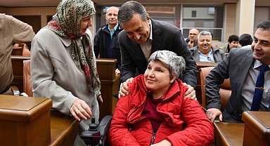 Tepebaşı Belediye Başkanı Ataç Türkiye Sakatlar Derneği üyeleri ile bir araya geldi