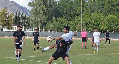 TFF 3. Lig 2. Grup: Efeler 09 SFK:1 -Eynesil Belediyespor:1