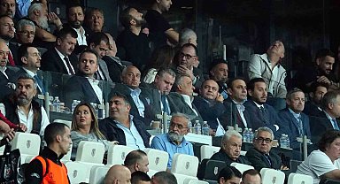 TFF Başkanı Büyükekşi, Beşiktaş Stadyumu'nu terk etti