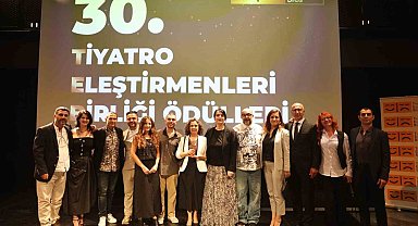 Tiyatro Eleştirmenleri Birliği'nden NKT'ye yılın oyunu ödülü