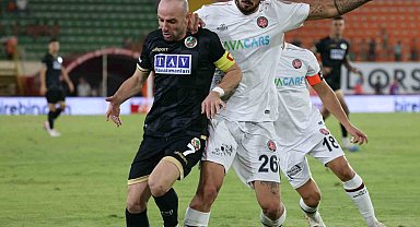 Trendyol Süper Lig: Corendon Alanyaspor: 2 - Fatih Karagümrük: 1