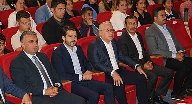 Türk dünyasının önemli müzik grubu Sivas'ta sahne aldı