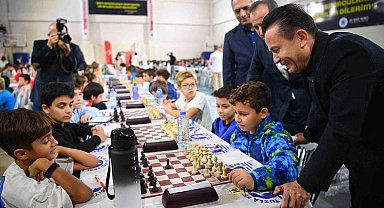 Türkiye Satranç Turnuvası, bu yıl Tuzla'da Cumhuriyet'in 100. yılına özel gerçekleşiyor