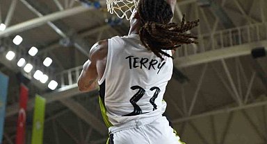 Türkiye Sigorta Basketbol Süper Ligi: Manisa BBSK: 90 - Samsunspor: 60