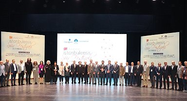 Uluslararası 'İstanbulensis Şiir Festivali' Gazze Şiiri ile başladı