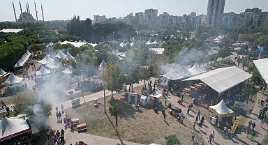 Uluslararası Adana Lezzet Festivali heyecanı sürüyor