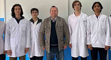 Uluslararası Fizik Yarışmasında Eskişehir'i başarıyla temsil ettiler