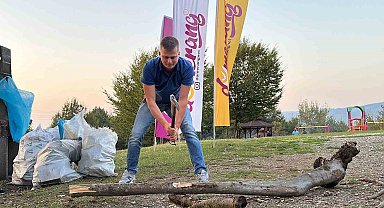 Üniversite öğrencileri kamp etkinliğinde buluştu