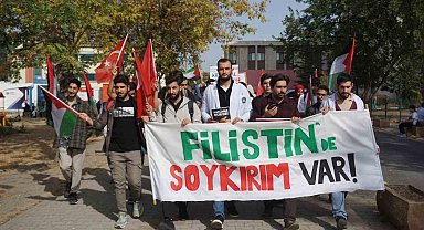 Üniversite öğrencilerinden Filistin'e destek yürüyüşü