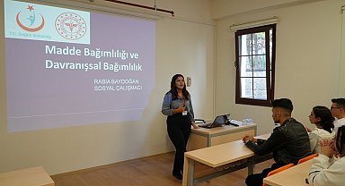 Üniversiteye yeni başlayan öğrencilere "Müptelayla Mücadele Semineri" verildi