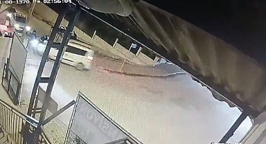 Uygulama noktasında 2'si polis 4 kişiye çarpıp kaçan aracın güvenlik kamerası görüntüleri ortaya çıktı