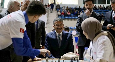 Vali Ali Çelik: "Her alanda sporcuların yanında olacağız"