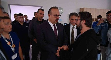 Vali Canbolat, acılı aile görüştü