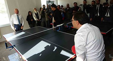 Vali Çiçek: "Kim gençlerimizi zehirlemek istiyorsa, karşılarında devletin demir yumruğunu buluyor"