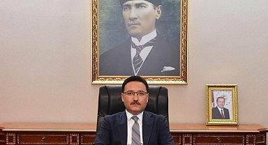 Vali Çiçek: "Ülkemiz; dünyada barış, huzur ve istikrarın kaynağı olmaya devam edecektir"