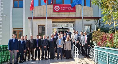 Vali Eldivan müftülük personeliyle bir araya geldi