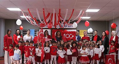 Van Büyükşehir Belediyesi minikler için 100. yıl etkinliği düzenledi