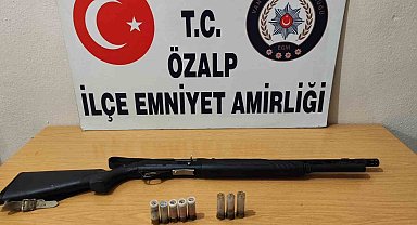 Van'da değişik suçlardan 13 kişi tutuklandı