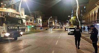 Van'da şüpheli paket alarmı: Fünyeyle patlatılan torbadan turşu bidonu ve kışlık sebze çıktı