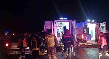 Van'da trafik kazası: 10 yaralı