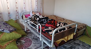 Vanlı Amcan Derneğinden Kadriye Teyze'ye hasta yatağı