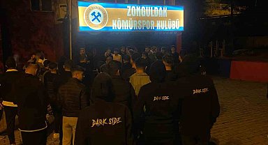 Vanspor maçı tartışmalarından sonra taraftarlar Kömürspor'a destek verdi