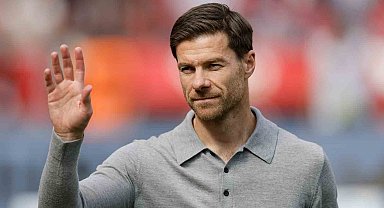 Xabi Alonso yönetimindeki Leverkusen, yoluna namağlup devam ediyor