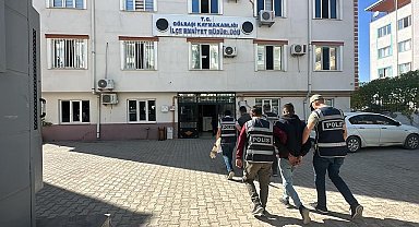 Yağma yapan 2 şahıs tutuklandı