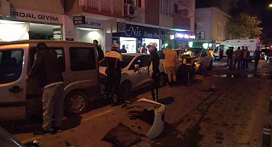 Yalova'da otomobilin ortalığı savaş alanına çevirdiği kaza kamerada: 4 yaralı