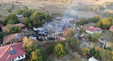 Yangın bölgesi havadan görüntülendi: Facianın eşiğinden dönülmüş