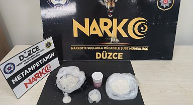 Yol kontrolünde durdurulan araçtan uyuşturucu çıktı